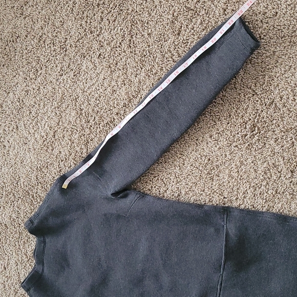 Lululemon City Bound 2 Pockets Sweater Dress Size 4 - Picture 16 of 16